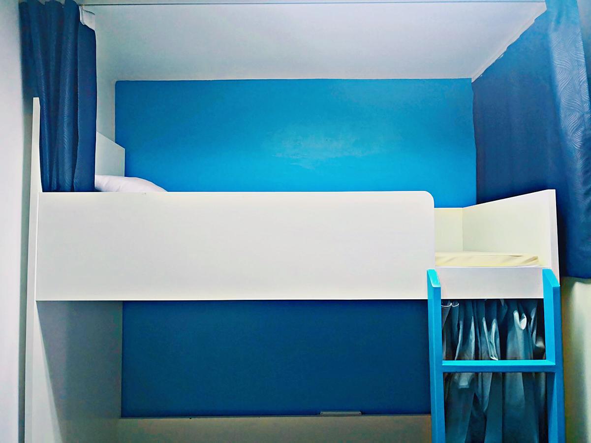 17You Inn Hostel Bangkok Extérieur photo