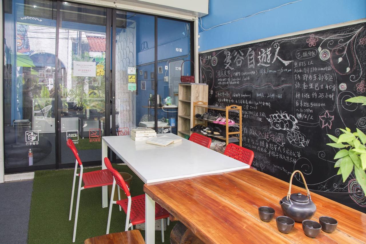17You Inn Hostel Bangkok Extérieur photo