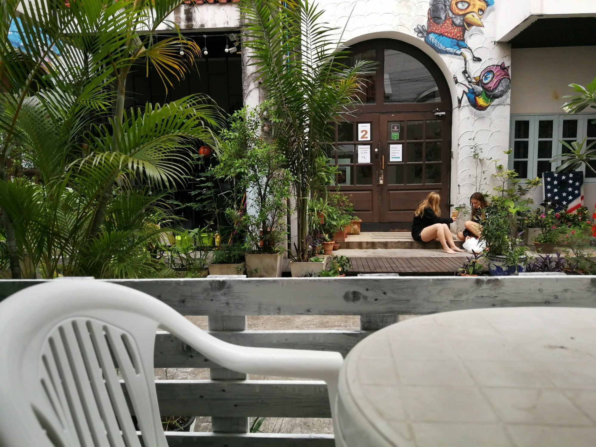 17You Inn Hostel Bangkok Extérieur photo